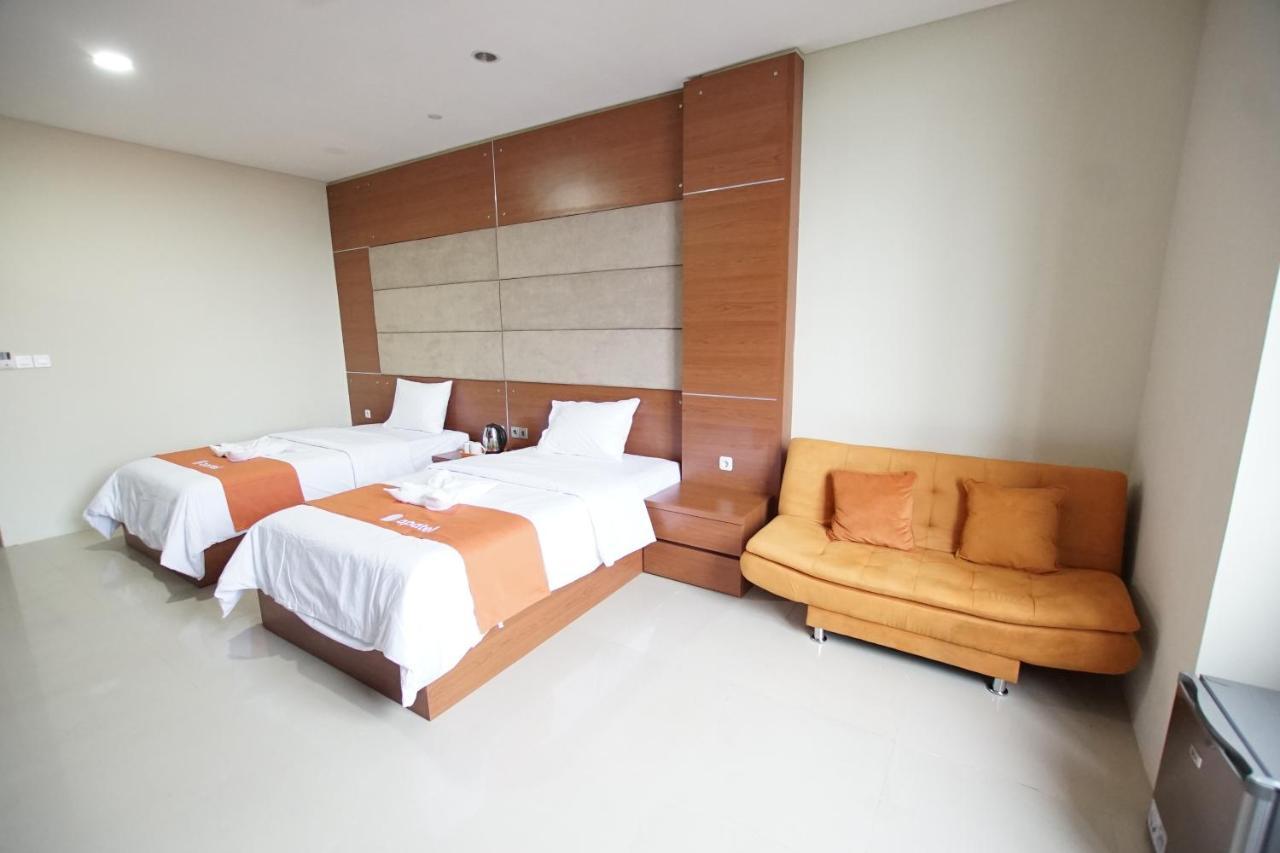 Apatel Kelapa Gading Boulevard Motel *